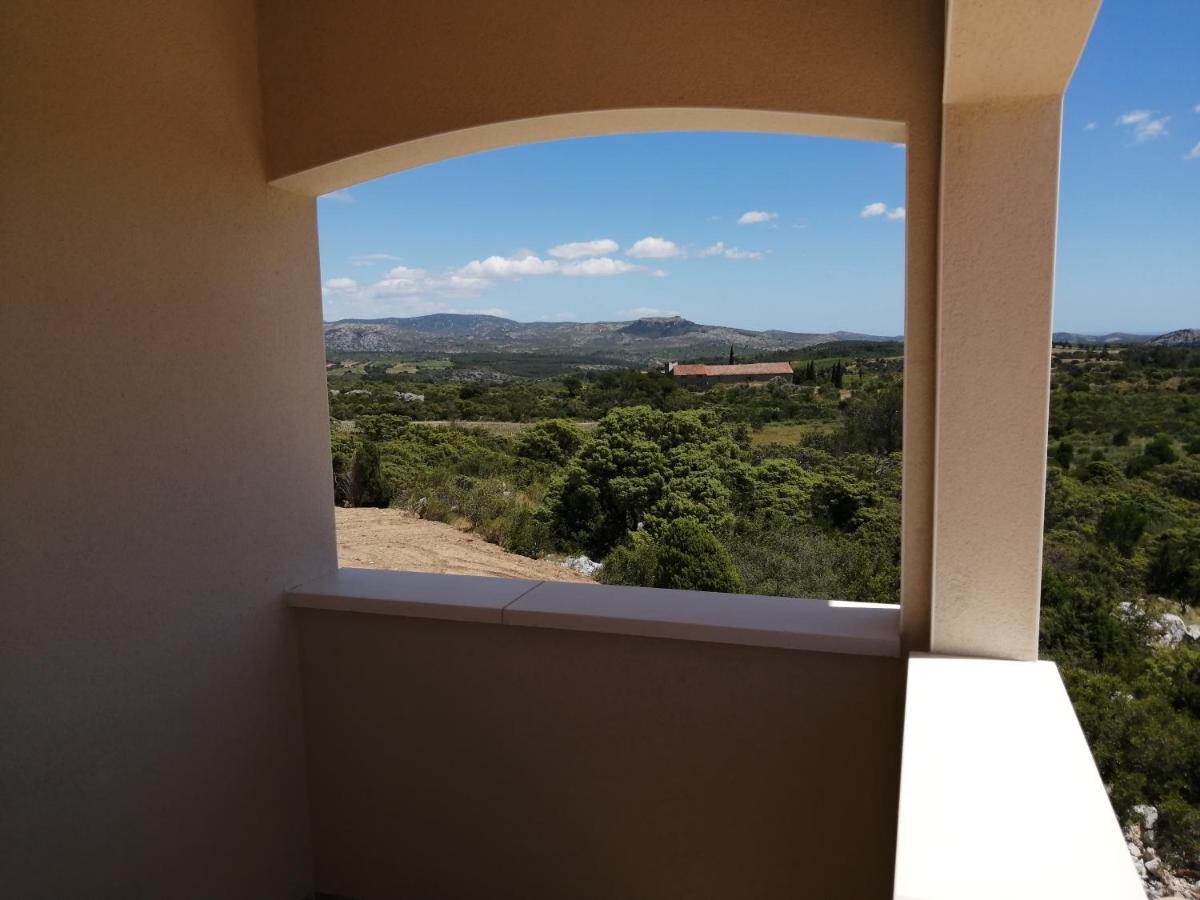 Trois Appartements Au Sein Du Mas Jams - Le Gouleyrous, Le Canigou Et Le Figarassa Vingrau 客房 照片
